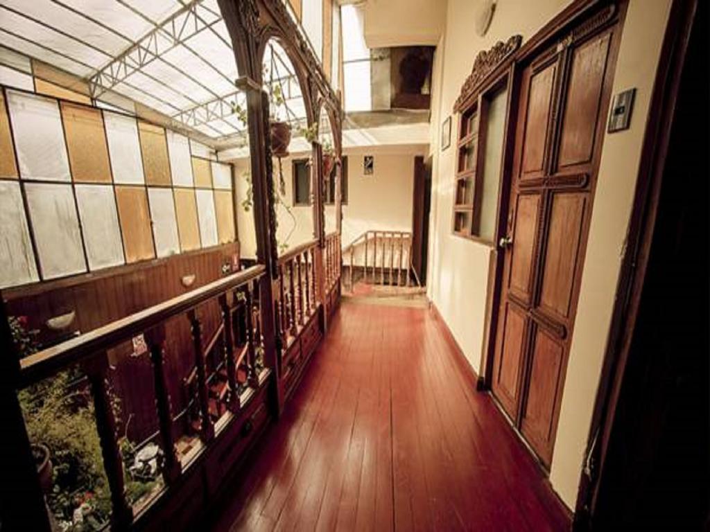 Hostal Chaski クスコ エクステリア 写真